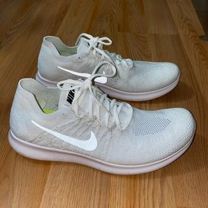 Nike Free Run Flyknit 2017